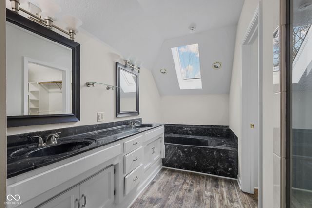 3616 Eagle Valley Court, Greenwood, IN 46143