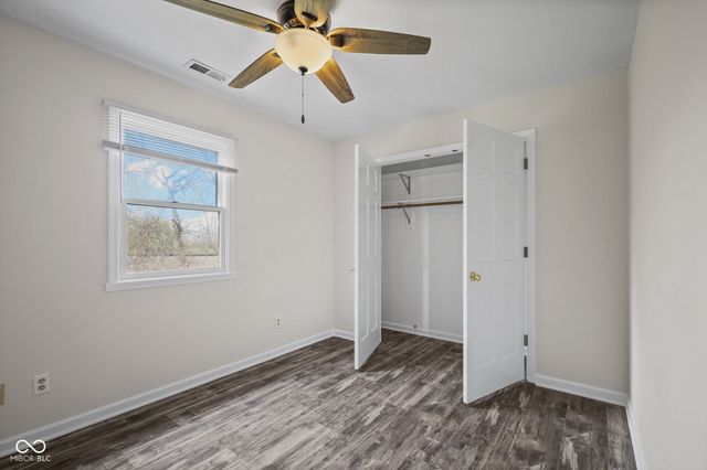 3616 Eagle Valley Court, Greenwood, IN 46143