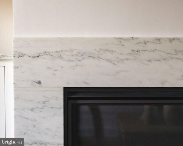 2460 ONTARIO RD NW, Washington, DC 20009