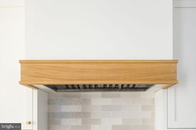 2460 ONTARIO RD NW, Washington, DC 20009