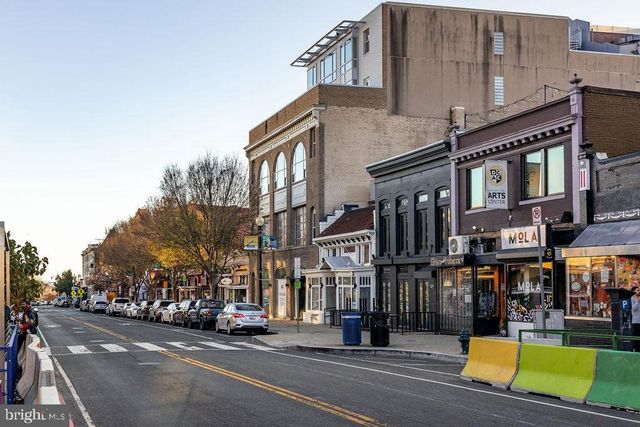 2460 ONTARIO RD NW, Washington, DC 20009