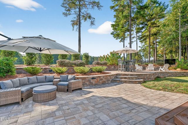 811 Golfers View, Pittsboro, NC 27312