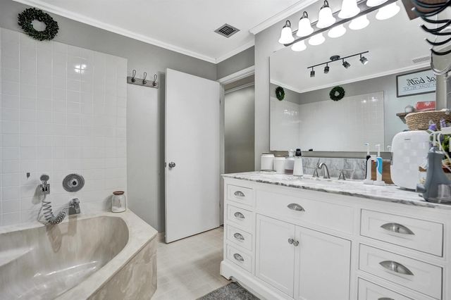 7540 NW 79th Avenue T5, Tamarac, FL 33321