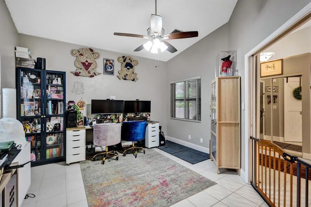 7540 NW 79th Avenue T5, Tamarac, FL 33321