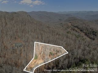 1 bridgestone Drive, Glenville, NC 28736