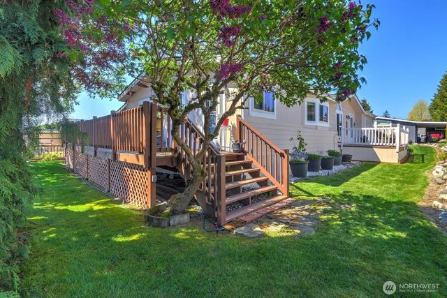 1427 100th Street SW #116, Everett, WA 98204