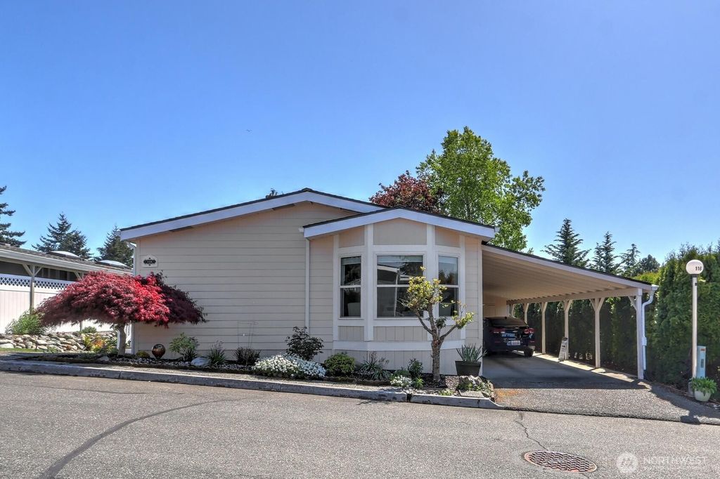 1427 100th Street SW #116, Everett, WA 98204