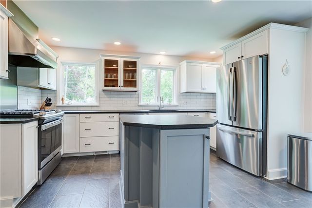 17 West Jefferson Road, Pittsford, NY 14534