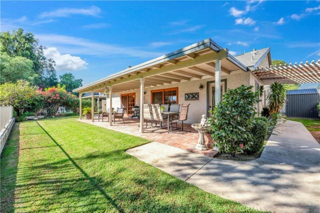 475 Termino, Corona, CA 92879