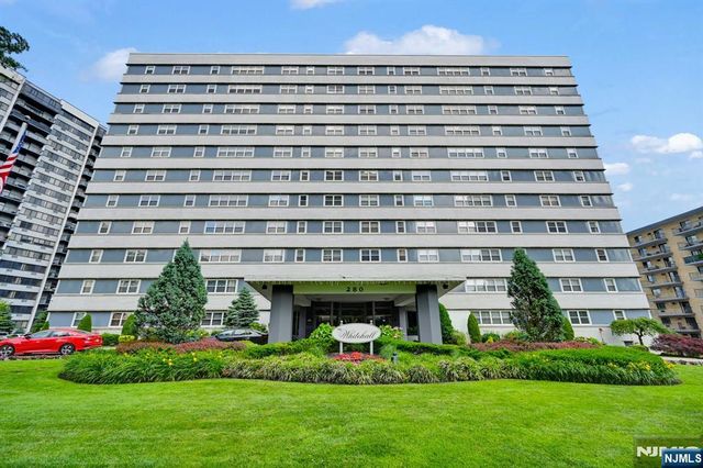 280 Prospect Avenue 3N, Hackensack, NJ 07601