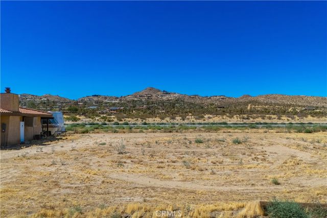 6776 Lindbergh Lane, Yucca Valley, CA 92284