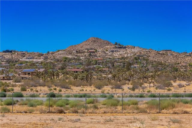 6776 Lindbergh Lane, Yucca Valley, CA 92284