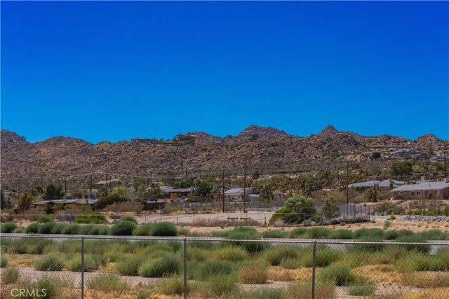6776 Lindbergh Lane, Yucca Valley, CA 92284