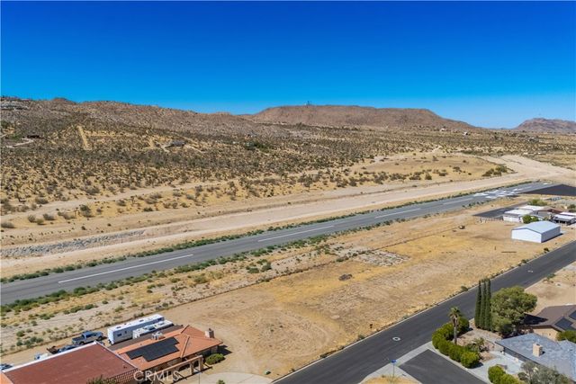 6776 Lindbergh Lane, Yucca Valley, CA 92284