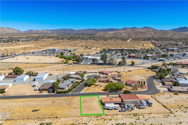 6776 Lindbergh Lane, Yucca Valley, CA 92284