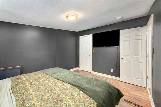 944 Sandusky Avenue, Kansas City, KS 66101