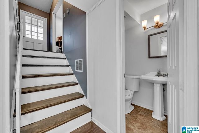 541 16TH TERRACE NW, Center Point, AL 35215