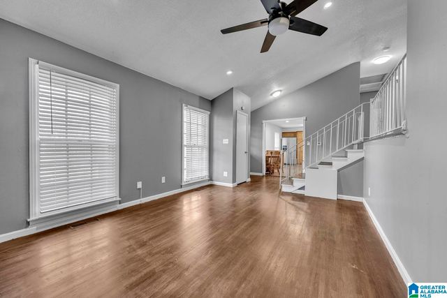 541 16TH TERRACE NW, Center Point, AL 35215