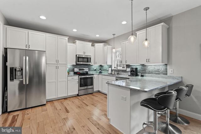 2391 AUSTIN AVE, Chambersburg, PA 17202