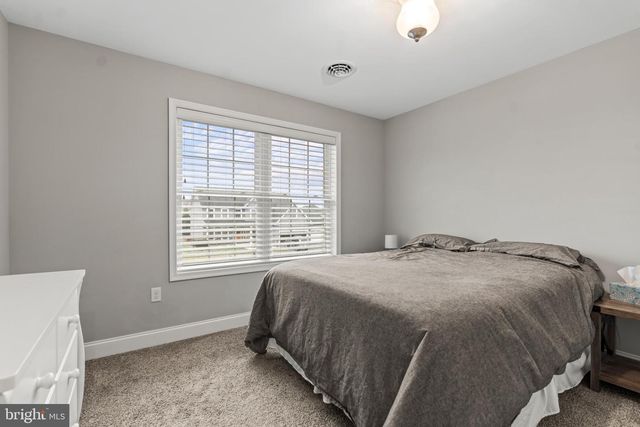 2391 AUSTIN AVE, Chambersburg, PA 17202