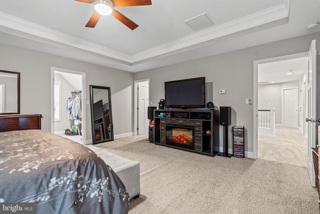 2391 AUSTIN AVE, Chambersburg, PA 17202