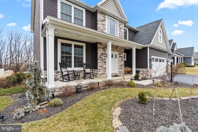 2391 AUSTIN AVE, Chambersburg, PA 17202