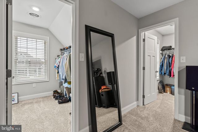 2391 AUSTIN AVE, Chambersburg, PA 17202