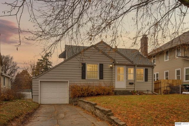 1836 N 49th Avenue, Omaha, NE 68104