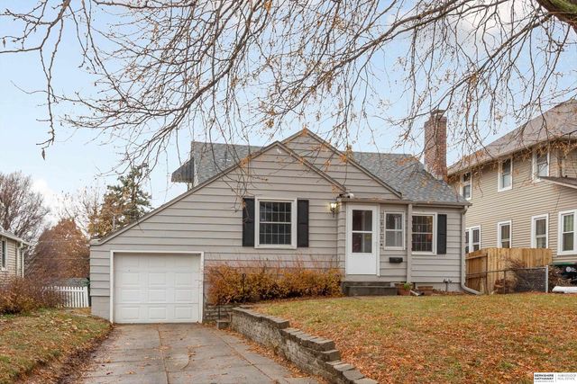 1836 N 49th Avenue, Omaha, NE 68104