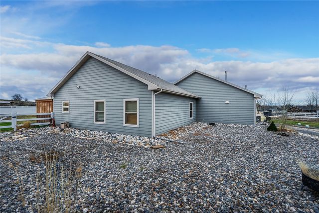 476 African STREET, Billings, MT 59106