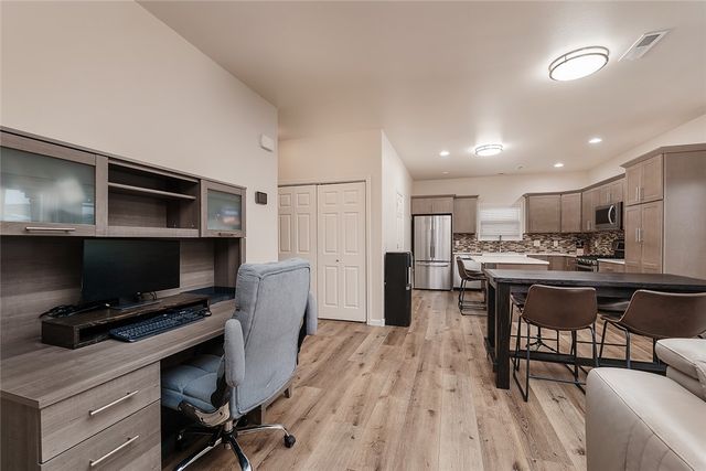 476 African STREET, Billings, MT 59106