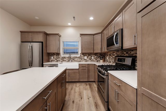 476 African STREET, Billings, MT 59106