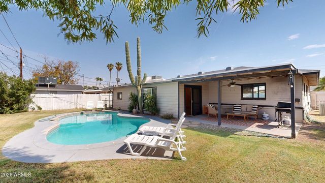 6846 E PINCHOT Avenue, Scottsdale, AZ 85251