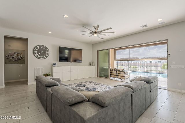 35462 N SUNSET Trail, Queen Creek, AZ 85140