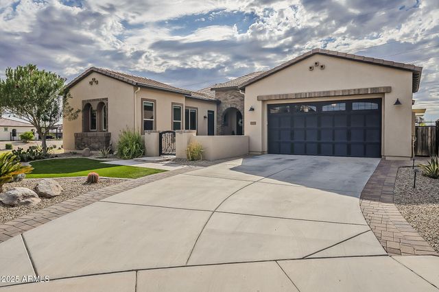 35462 N SUNSET Trail, Queen Creek, AZ 85140