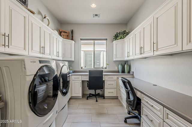 35462 N SUNSET Trail, Queen Creek, AZ 85140