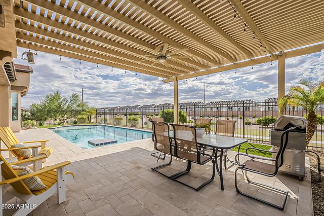 35462 N SUNSET Trail, Queen Creek, AZ 85140
