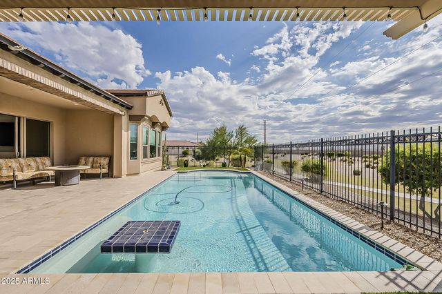 35462 N SUNSET Trail, Queen Creek, AZ 85140