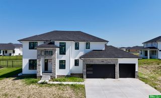 21108 Arlington Street, Elkhorn, NE 68022