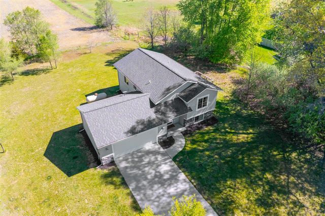 2115 Westfield Lane, Otsego, MI 49078