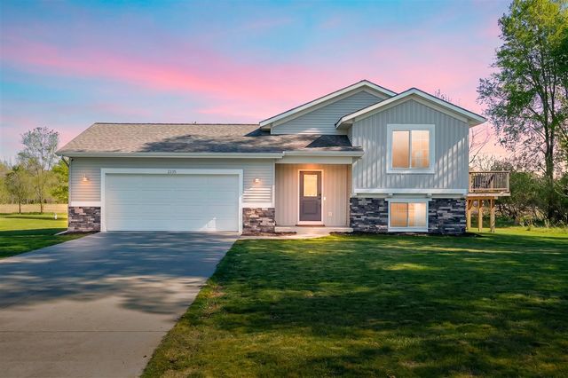 2115 Westfield Lane, Otsego, MI 49078