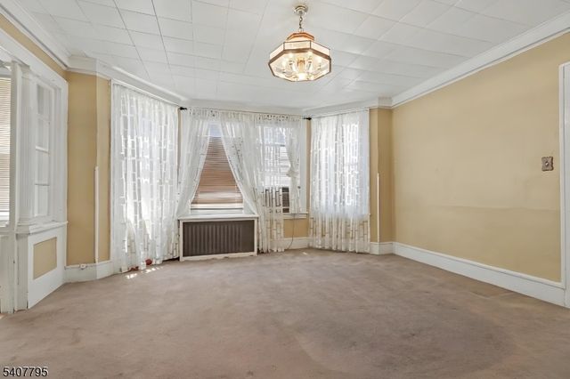 165 College Pl, South Orange Village Twp., NJ 07079