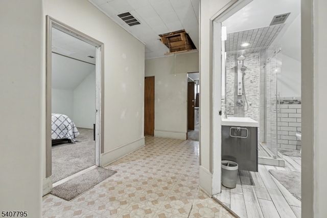 165 College Pl, South Orange Village Twp., NJ 07079