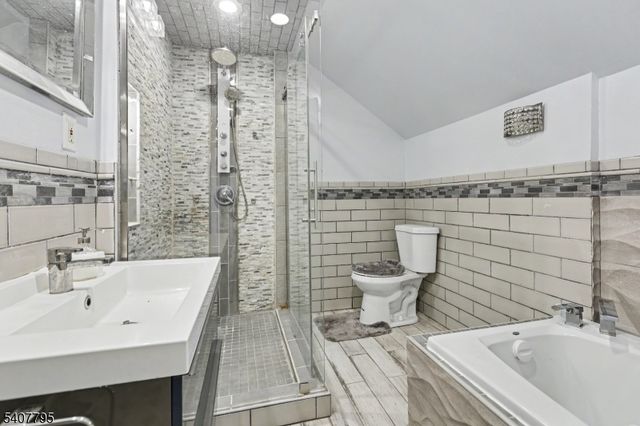 165 College Pl, South Orange Village Twp., NJ 07079