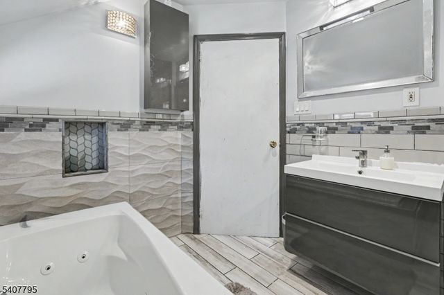 165 College Pl, South Orange Village Twp., NJ 07079