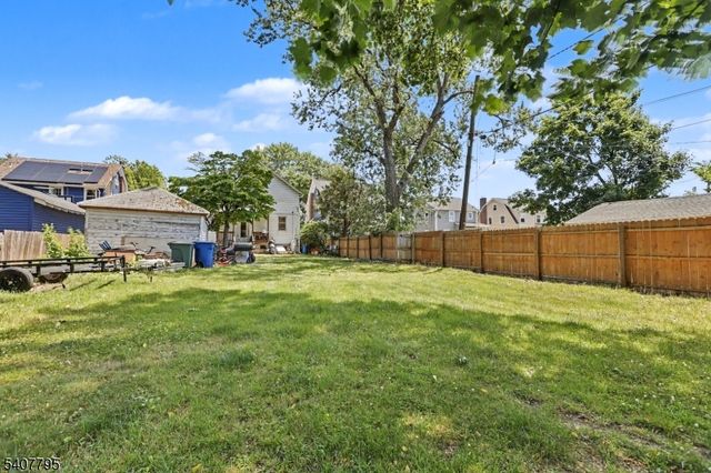 165 College Pl, South Orange Village Twp., NJ 07079