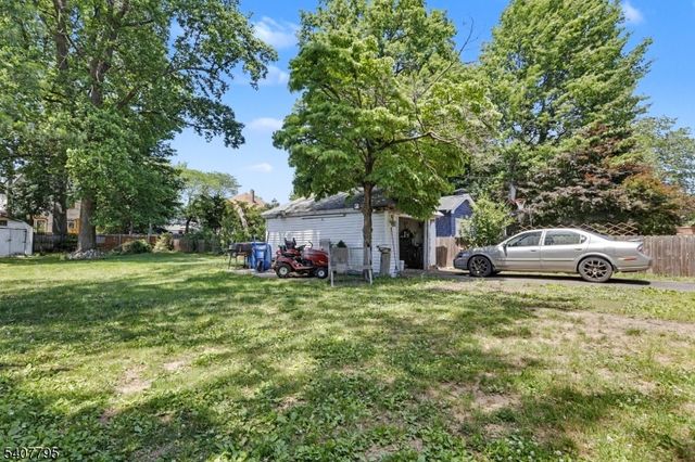 165 College Pl, South Orange Village Twp., NJ 07079