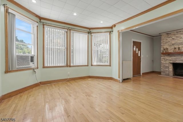 165 College Pl, South Orange Village Twp., NJ 07079