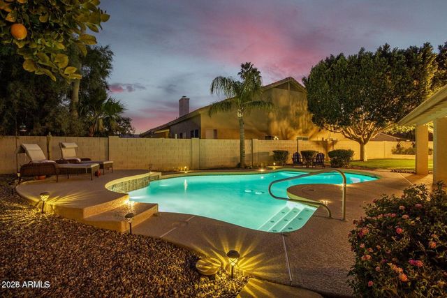 19033 N 73rd Drive, Glendale, AZ 85308
