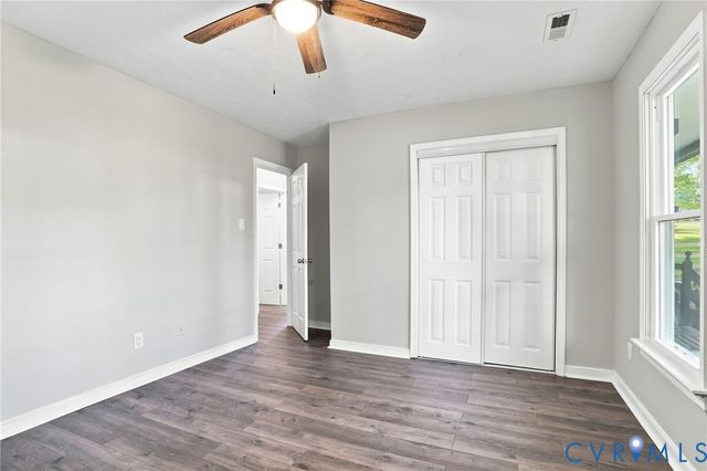 1291 Grapevine Rd, Sandston, VA 23150